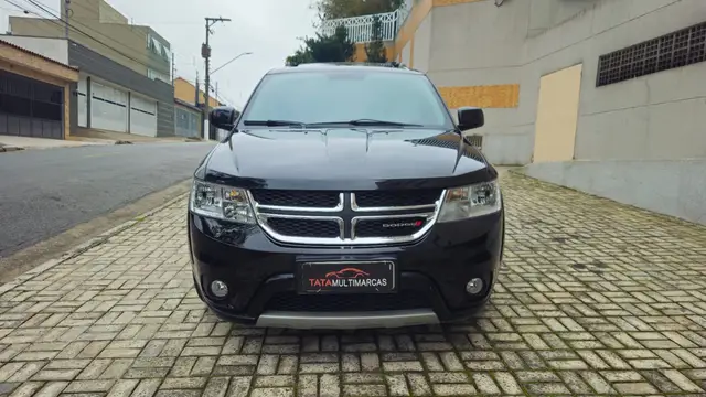 Carro Dodge Journey 2015 RT 3.6 V6