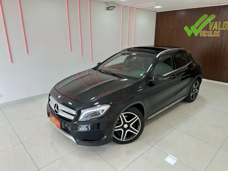Mercedes-Benz GLA 250 Sport 2.0 TB 16V 4x4 211cv Aut.