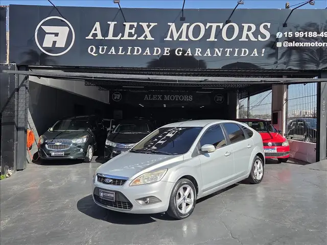 Carro Ford Focus Sedan 2012 GLX 2.0 16V (Flex)