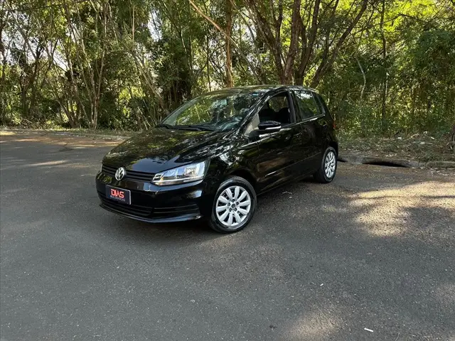Carro Volkswagen Fox 2015 Trendline 1.6 MSI (Flex)