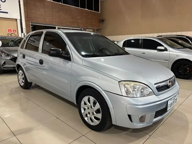 Carro Chevrolet Corsa Hatch 2012 Maxx 1.4 (Flex)
