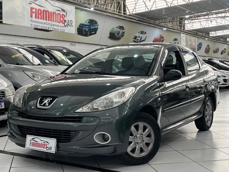 Peugeot Hatch XR S 1.4 8V (flex)