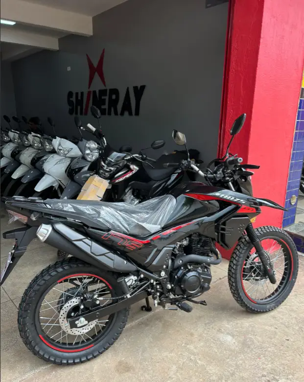 Moto Shineray SHI 175 2025 CBS