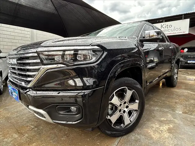 Carro RAM Rampage 2025 Laramie 2.0 Turbo
