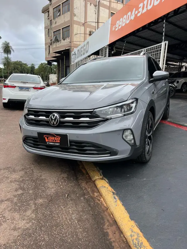 Carro Volkswagen Nivus 2023 Highline 200 TSI