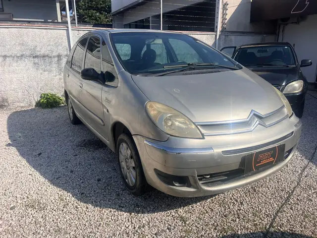 Carro Citroën Xsara Picasso 2009 GLX 1.6 16V (flex)