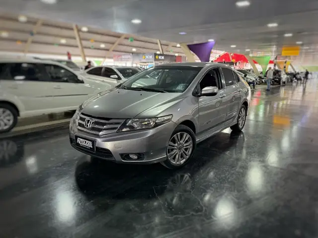Carro Honda City 2014 LX 1.5 CVT (Flex)