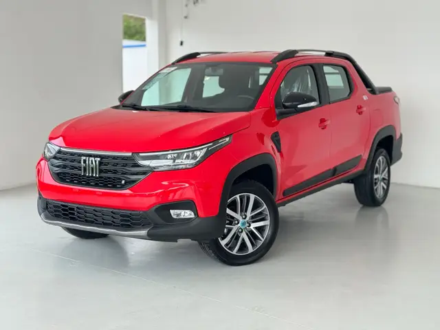 Carro Fiat Strada 2025 Volcano 1.3 Flex 8V CD Aut.