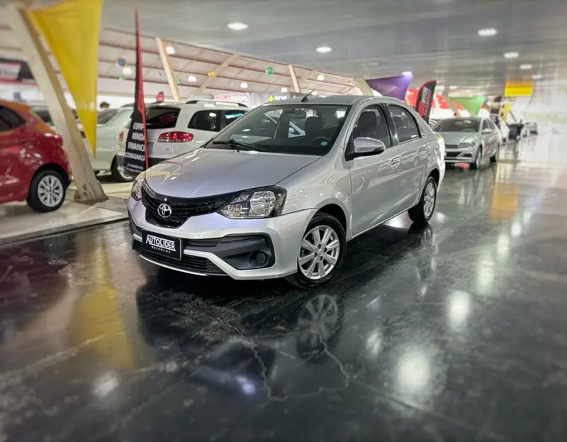 Toyota Etios Sedan X Plus 1.5 (Aut) (Flex)