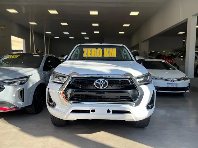 Carro Toyota Hilux Cabine Dupla 2025 SRV 4x4 2.8 Diesel
