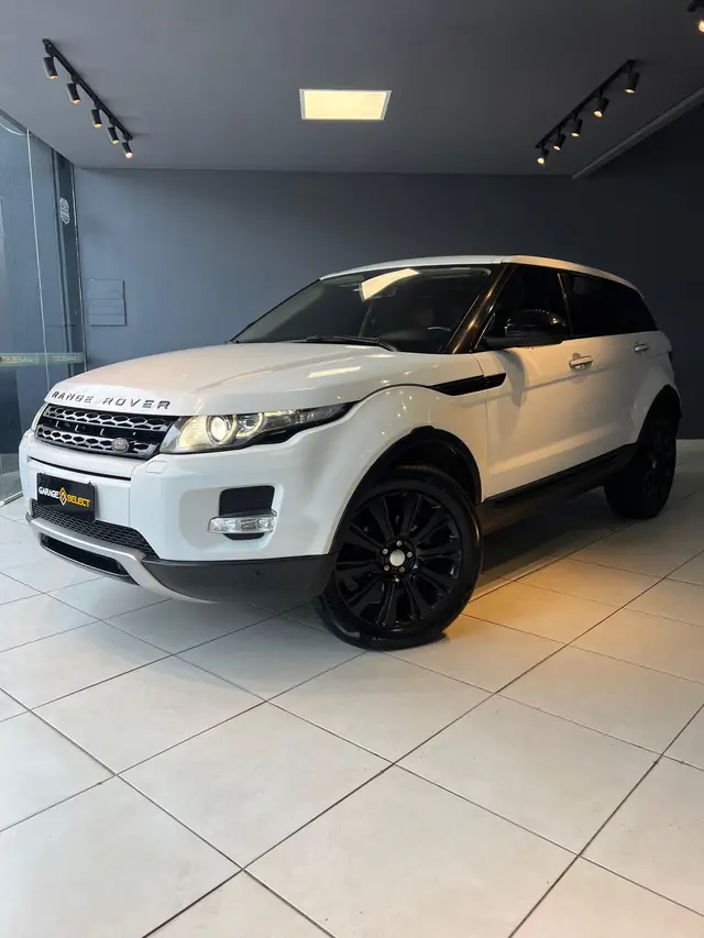 Carro Land Rover Range Rover Evoque 2014 2.0 Si4 Prestige