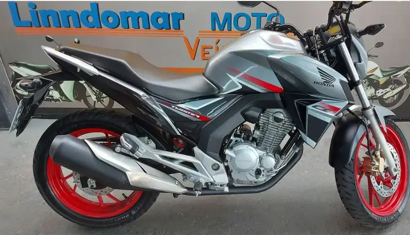 Honda CB 250F Twister (ABS)