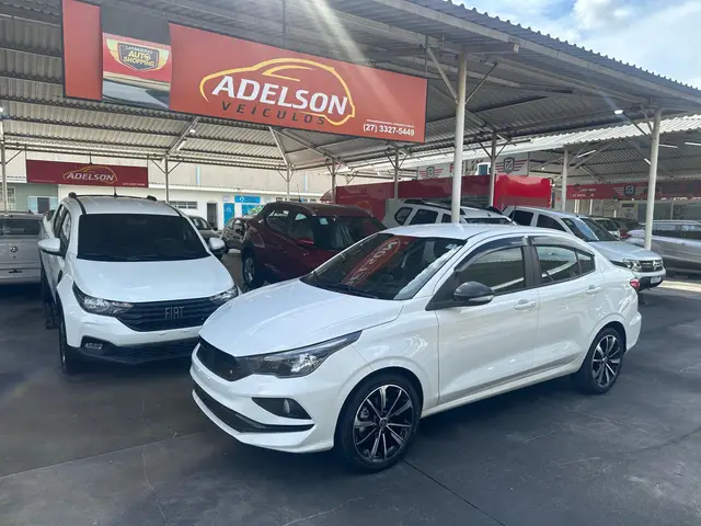 Carro Fiat Cronos 2021 HGT 1.8 (Flex) (Aut)