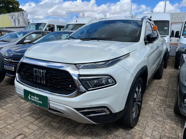 Carro Fiat Toro 2024 Volcano 2.0