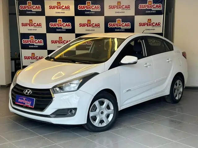 Carro Hyundai HB20S 2016 1.6 Comfort Plus (Flex)