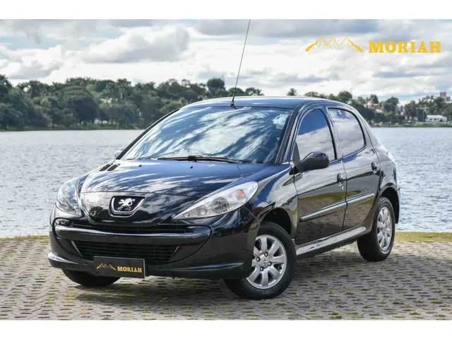 Carro Peugeot 207 2014 Hatch Active 1.4 (Flex)