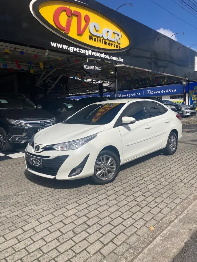 Carro Toyota Yaris Sedan 2020 1.5 XL Plus Tech CVT (Flex)