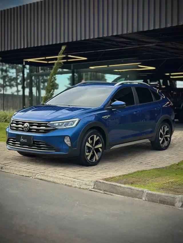 Carro Volkswagen Nivus 2023 Highline 200 TSI