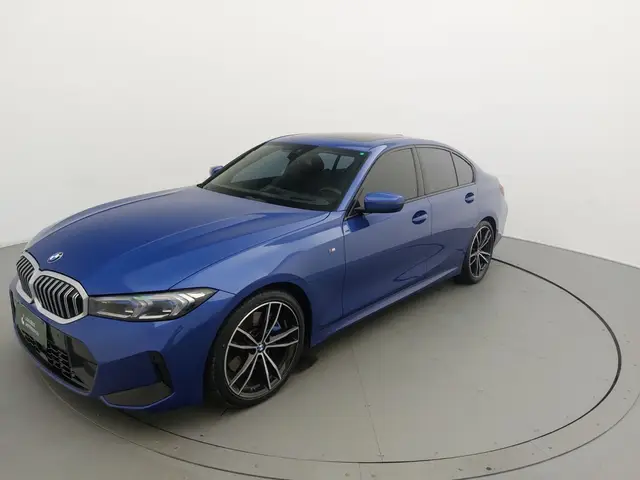 Carro BMW 320i 2024 M Sport 2.0 Turbo (Aut.)