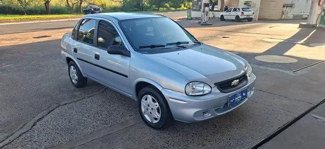 Carro Chevrolet Classic 2010 LS 1.0 VHCE (Flex)