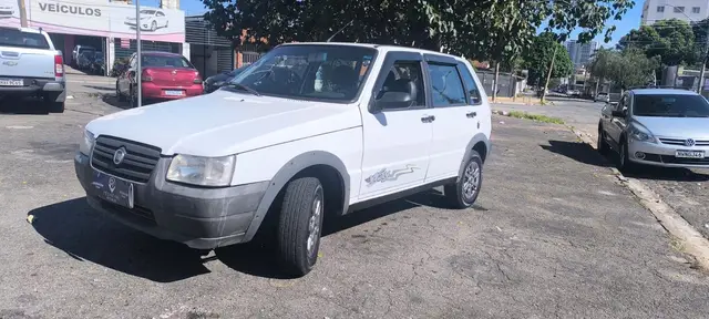 Carro Fiat Uno Mille 2011 Fire Economy Way 1.0 (Flex) 4p