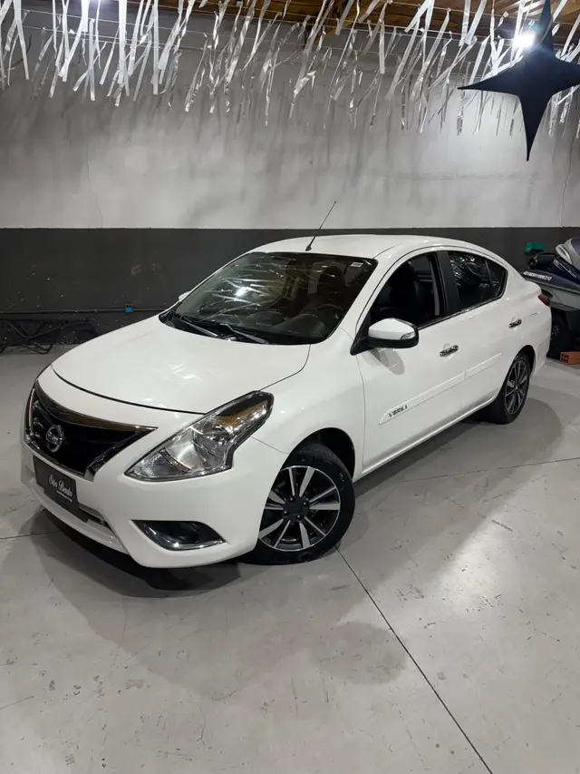 Carro Nissan Versa 2019 1.6 16V SL FlexStart (Flex)