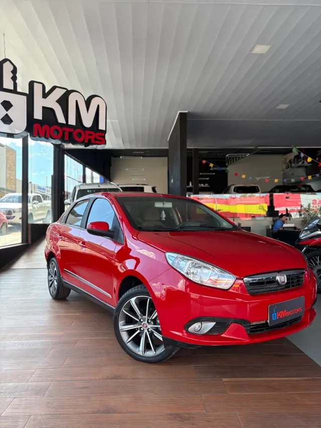 Carro Fiat Grand Siena 2014 Essence Duologic