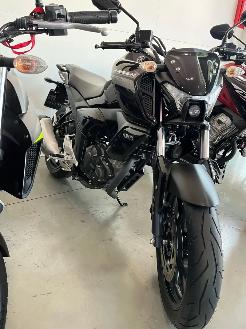 Yamaha Fazer FZ15 ABS