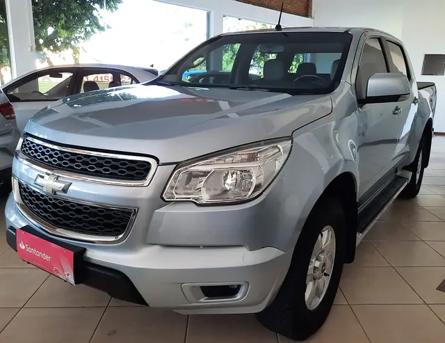 Carro Chevrolet S10 Cabine Dupla 2013 S10 LS 2.4 4x2 (Cab Dupla) (Flex)