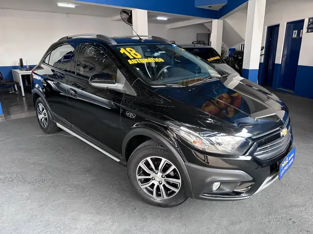 Carro Chevrolet Onix 2018 1.4 Activ SPE/4 (Aut)