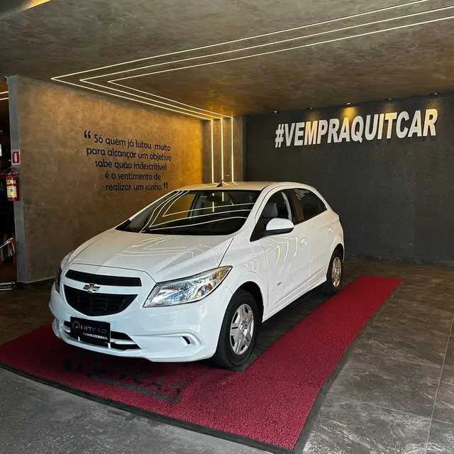 Carro Chevrolet Onix 2016 1.0 LS SPE/4