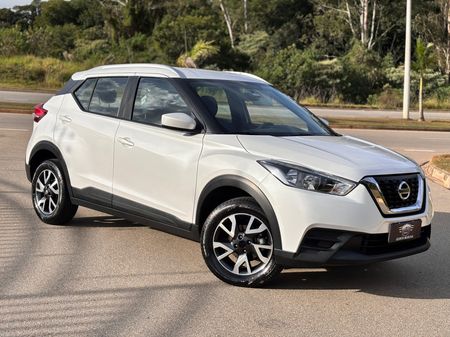 Kicks 1.6 S CVT (Flex)