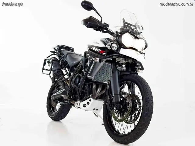 Carro Triumph Tiger 800 2016 800 XCA
