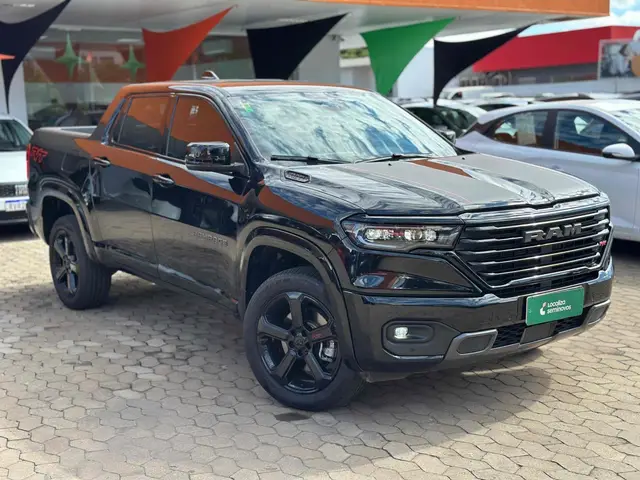 Carro RAM Rampage 2024 R/T 2.0 Turbo