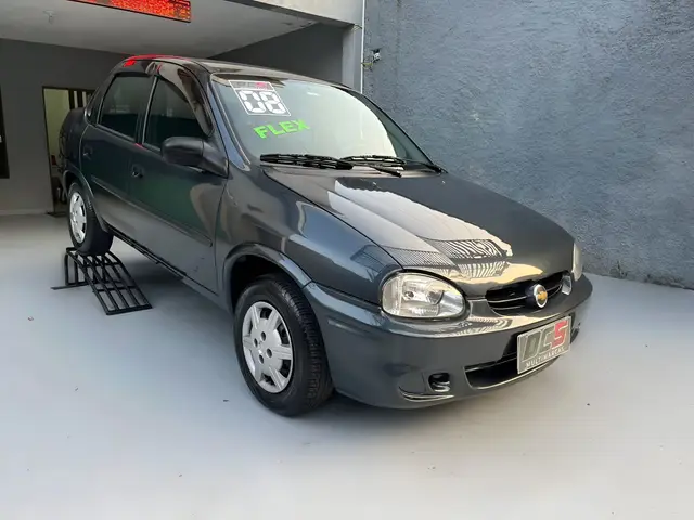Carro Chevrolet Classic 2008 Corsa Sedan  Life 1.0 VHC (Flex)