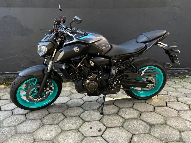 Moto Yamaha MT-07 2025 ABS