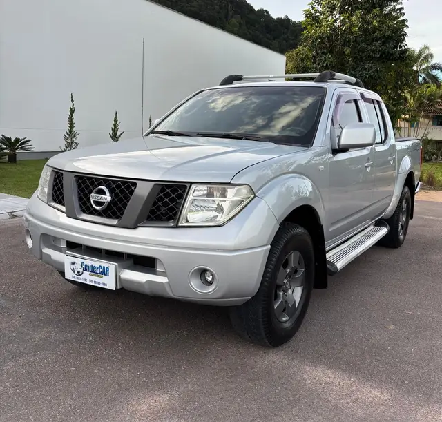 Carro Nissan Frontier 2011 Strike 2.5 4X4