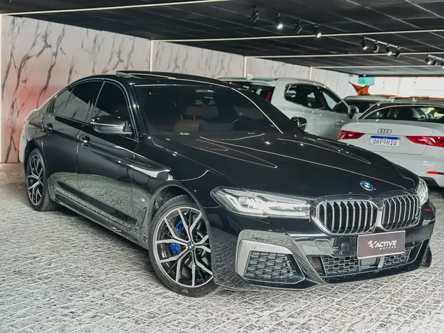 Carro BMW 530e 2021 M Sport 2.0 Turbo Híbrido (Aut)