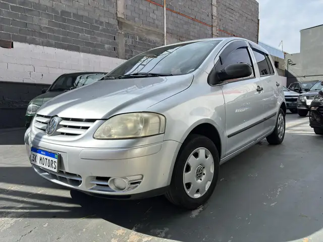 Carro Volkswagen Fox 2005 City 1.0 8V (Flex)