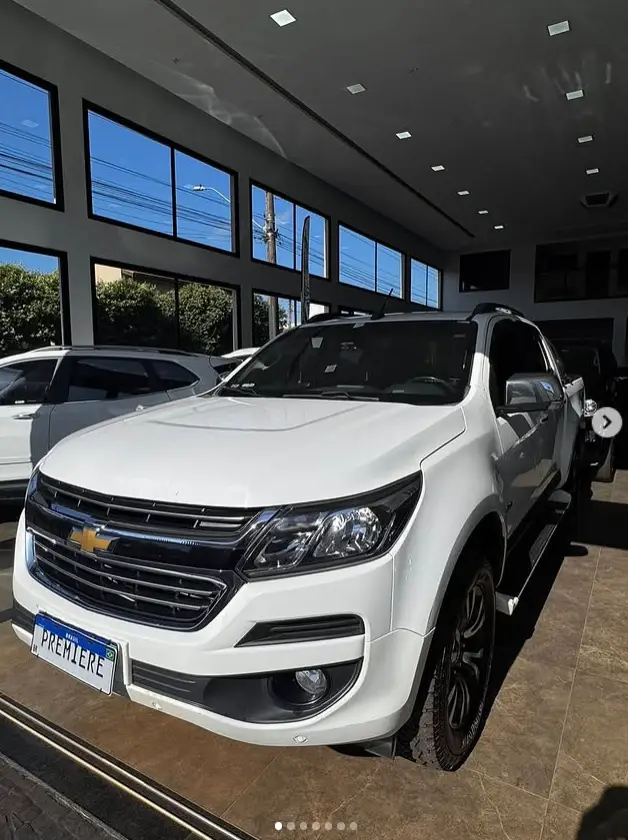 Carro Chevrolet S10 Cabine Dupla 2019 S10 2.8 CTDI LTZ 4WD (Cabine Dupla) (Aut)