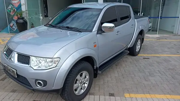 Carro Mitsubishi L200 Triton 2013 3.2 DI-D 4x4