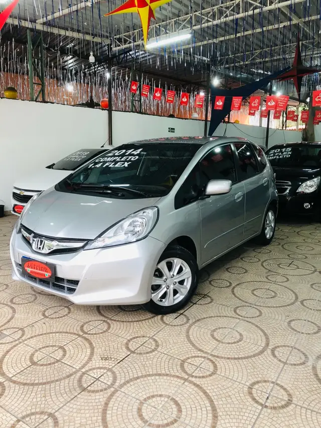 Carro Honda Fit 2014 LX 1.4 (flex)