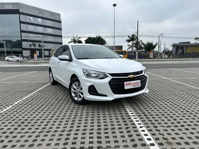 Carro Chevrolet Onix 2023 LT 1.0
