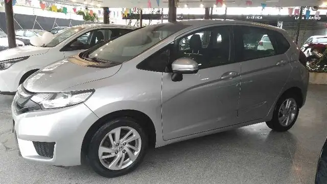 Carro Honda Fit 2016 1.5 16v EX CVT (Flex)