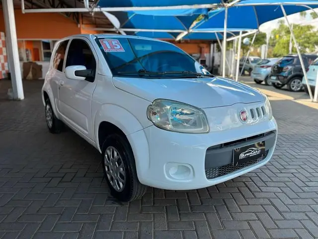 Carro Fiat Uno 2014 Vivace 1.0 8V (Flex) 2p