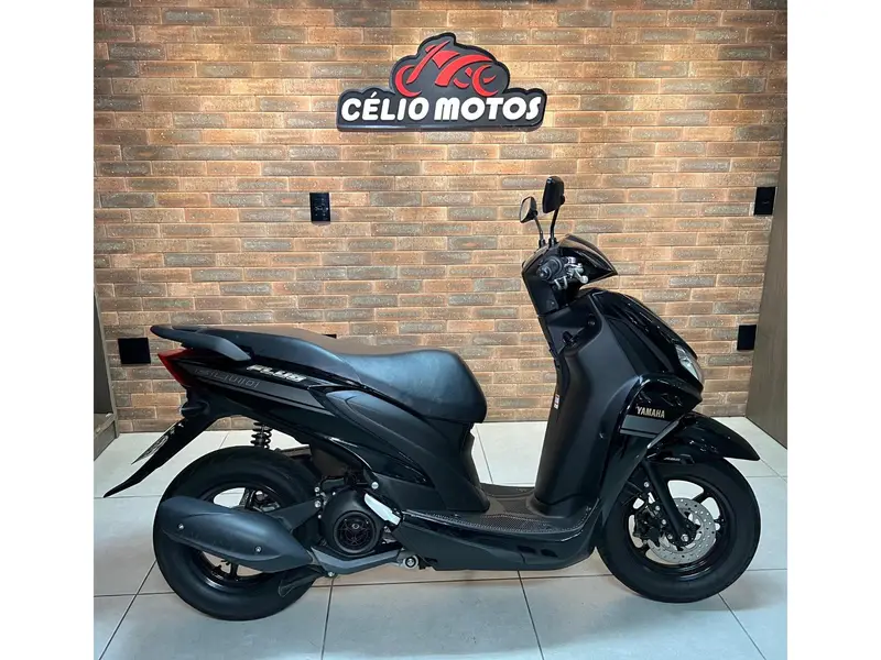Yamaha Fluo ABS