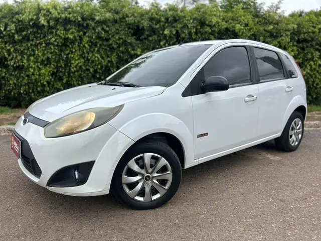 Carro Ford Fiesta Hatch 2012 1.0 (Flex)