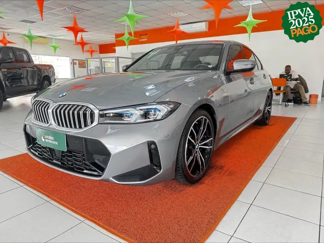 Carro BMW 320i 2024 M Sport 2.0 Turbo (Aut.)
