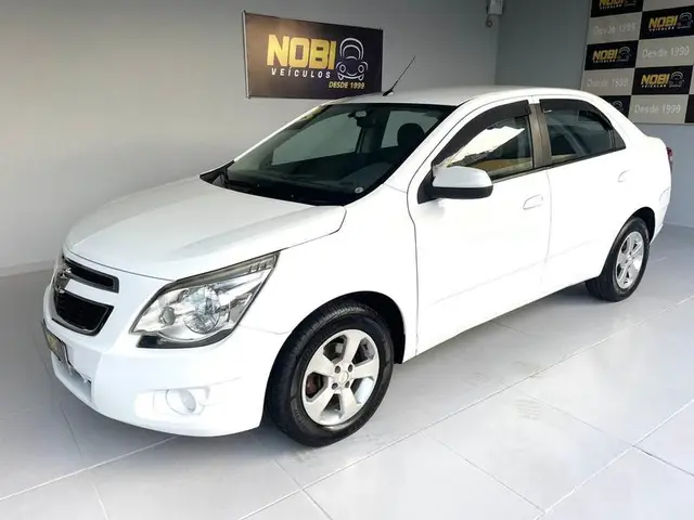 Carro Chevrolet Cobalt 2014 LT 1.4 8V (Flex)