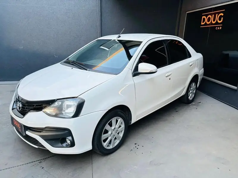 Toyota X Plus 1.5 (Aut) (Flex)